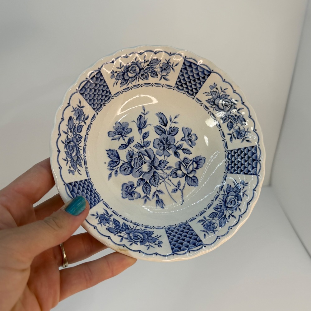 Vintage Myott Melody Blue White Ironstone Bowl England 1982 Floral 6.5 Inch